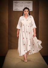 Meher off white dress to impress